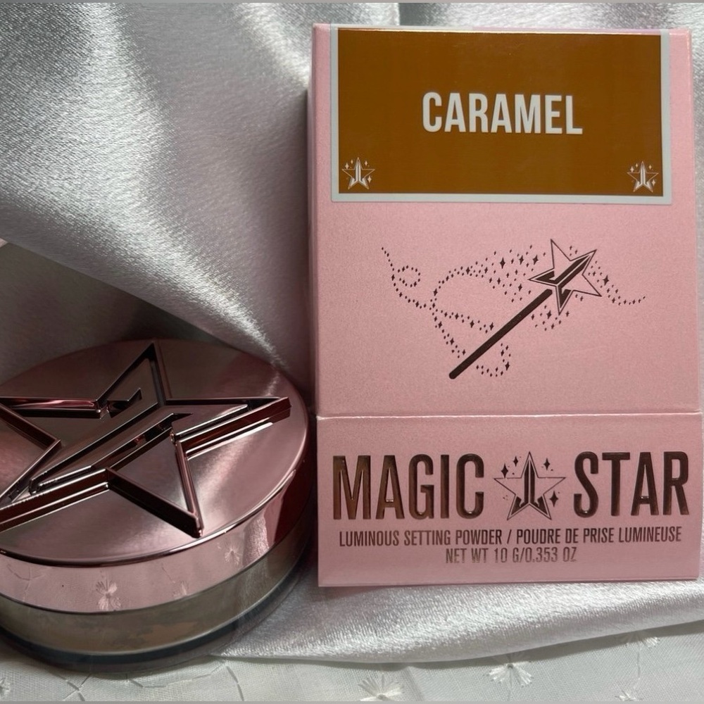 Jeffree Star Luminous Setting Powder in Caramel